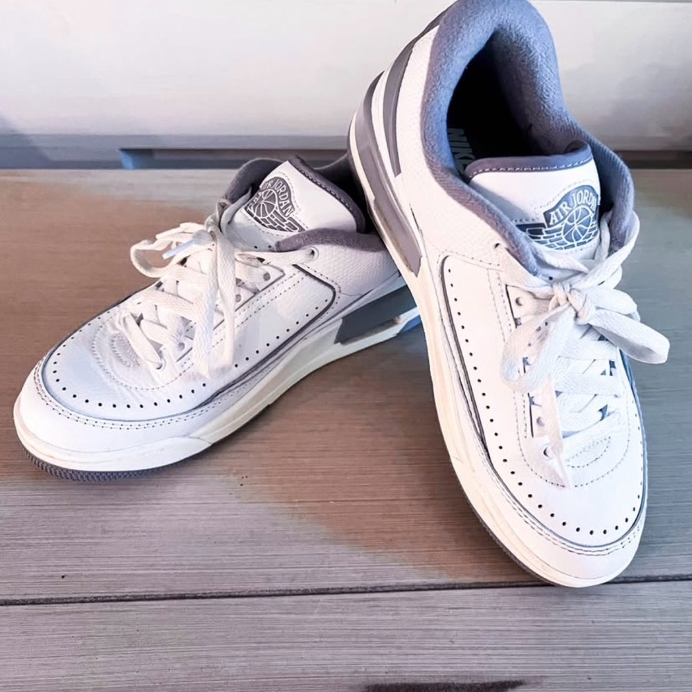 Mens Nike Air Jordan 2/3 Size 10